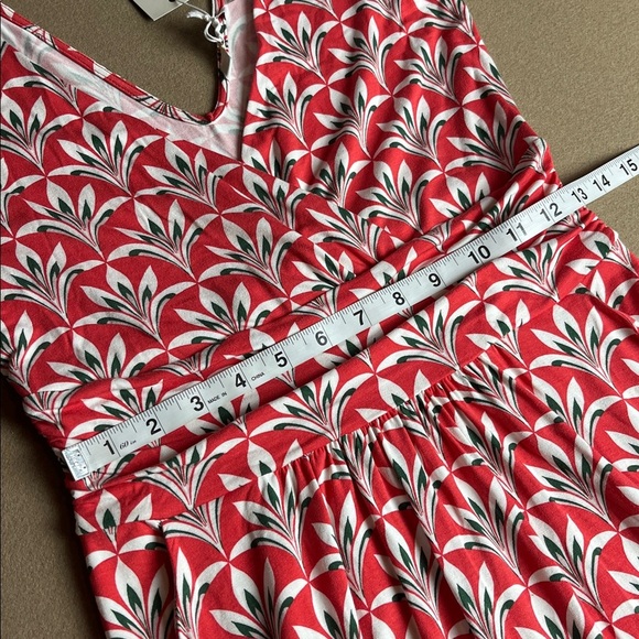 Boden NWT Effie Red Palm Print Faux Wrap Ruched Jersey Knit Dress - US 4 R - Picture 9 of 13
